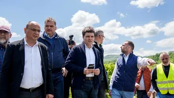 Nicuşor Dan, în zonele inundate din Covasna: „Avem un stat român disfuncţional”