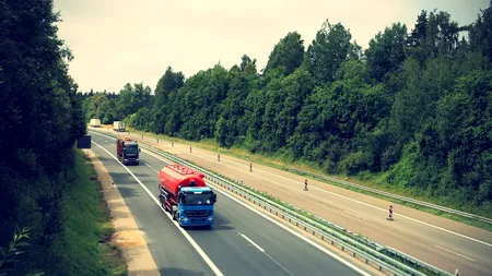 Restricțiile de circulație de pe DN 7 îi vor costa pe transportatori 157 milioane lei