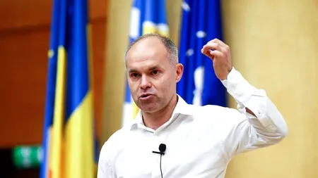 Daniel Funeriu critică retragerea lui Crin Antonescu: „Partidele au ales prost. Sper că nu vor încerca cu Ponta”